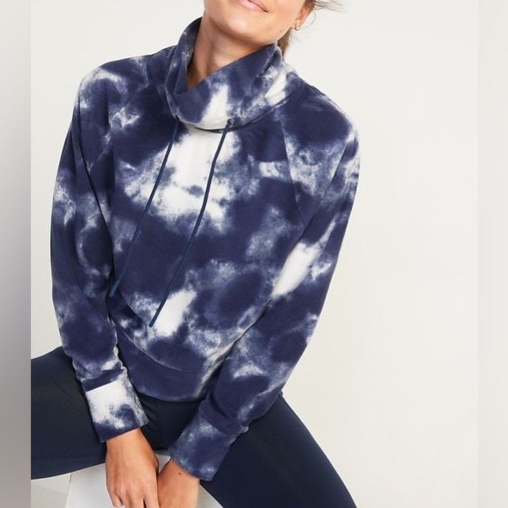Go-Warm Cropped Micro Performance Fleece Funnel-Neck Sweatshirt